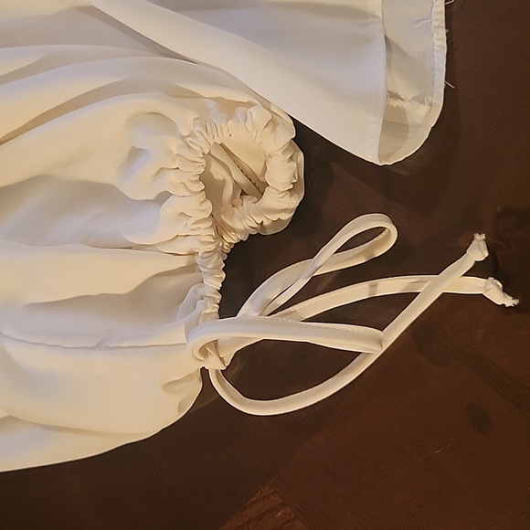 Gorgeous Rampage Cream Blouse - Picture 3 of 7